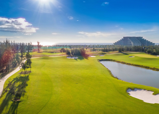 南会安温佩高尔夫球场